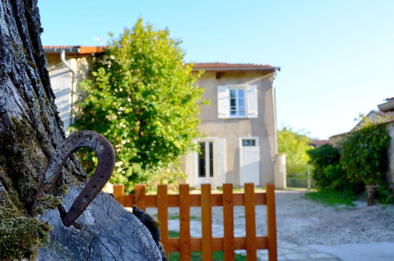 Le Gite Des Sureaux Rarécourt Екстериор снимка